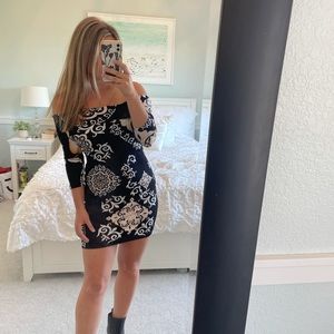 White House black market off the shoulder black patterned dress, size xxs
